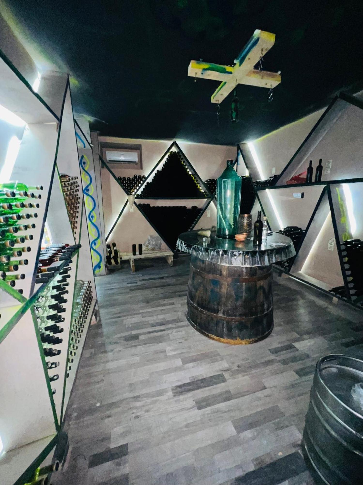 Green Flower Hotel Kutaisi Dış mekan fotoğraf